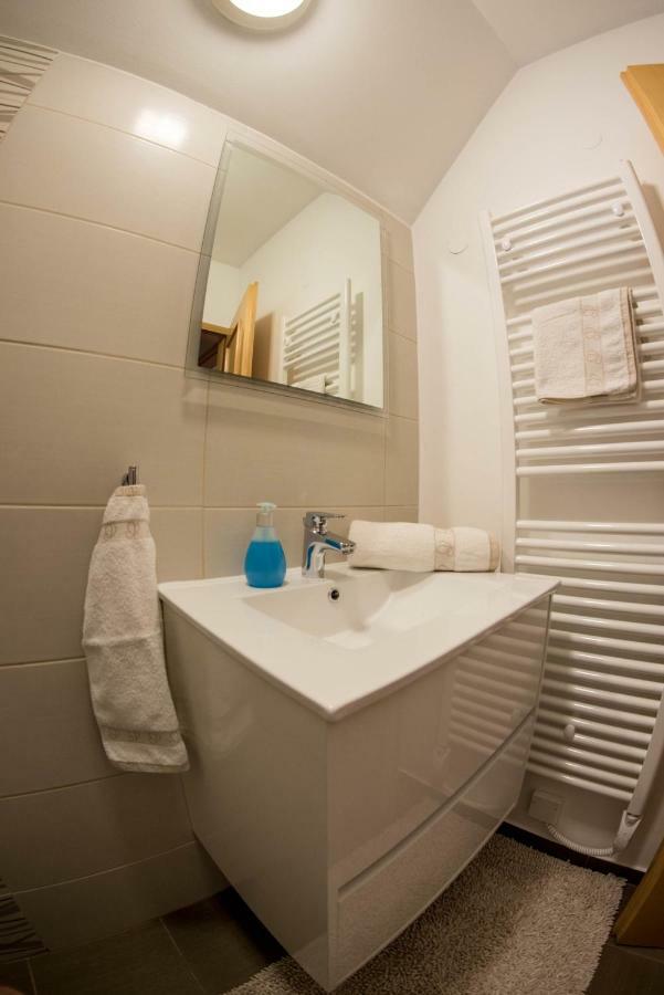 Apartma Marjetica 2 Моравске-Топлице Экстерьер фото