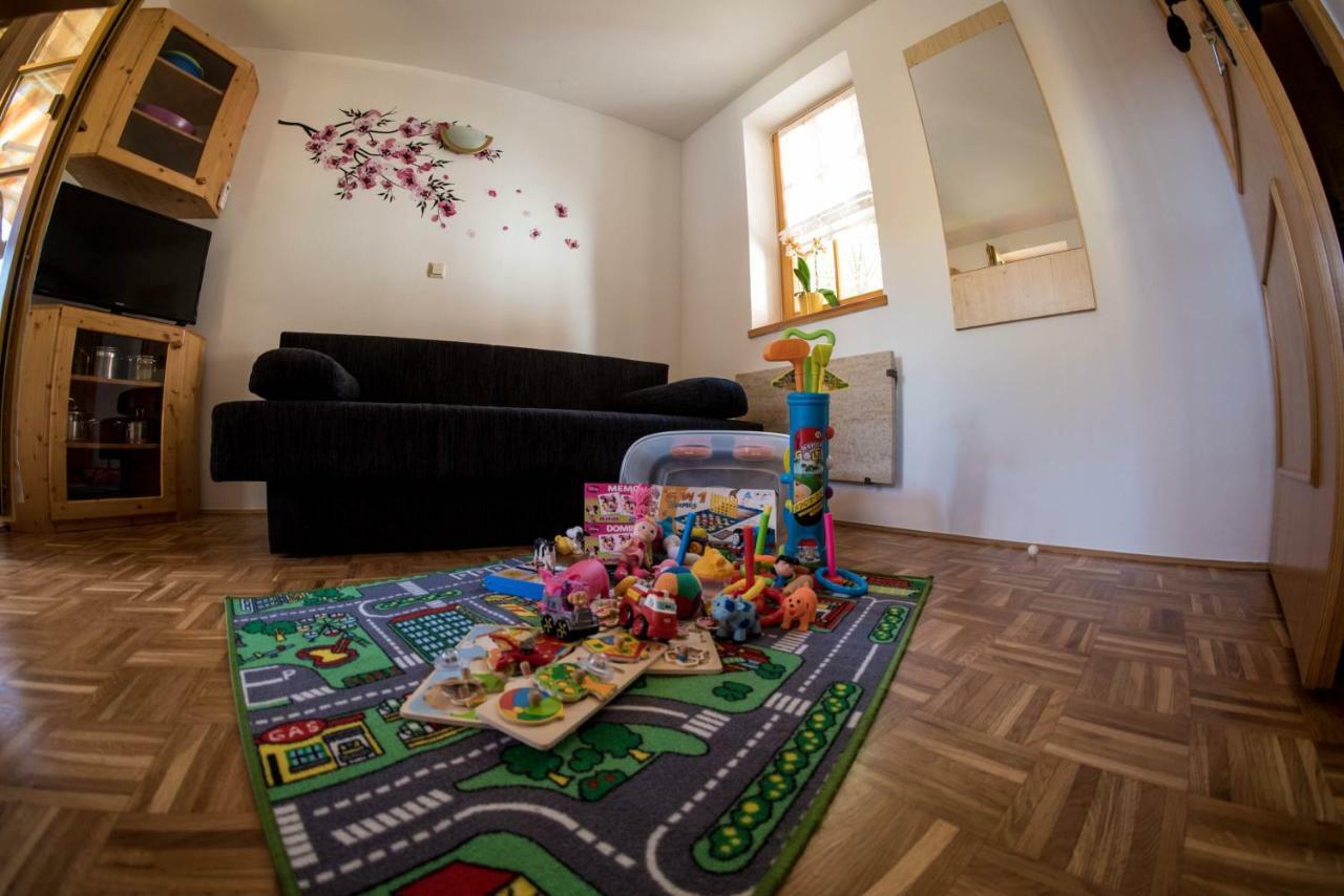 Apartma Marjetica 2 Моравске-Топлице Экстерьер фото